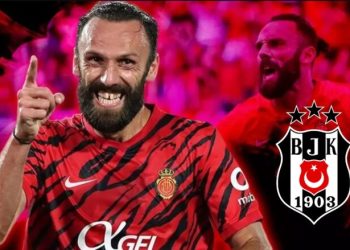 Besiktasi dëshiron transferimin e Vedat Muriqit, ky mezi pret rikthimin në Turqi