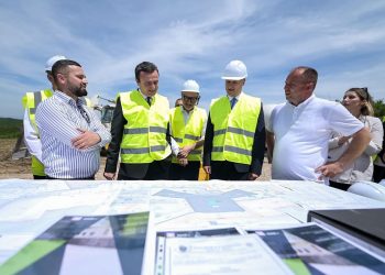 Sot vendoset gurthemeli i aneksit të depos së barnave