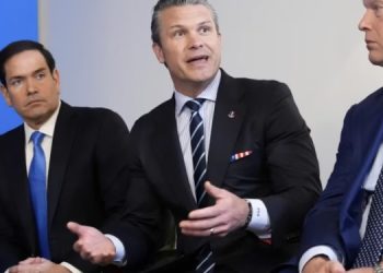 Sekretari amerikan i Mbrojtjes njofton hetim për rrjedhjen e informacionit të inteligjencës