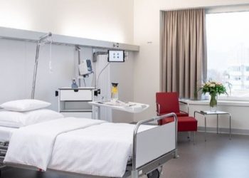 Kërkohet ndihmë financiare për shërimin e 22-vjeçares nga Prishtina