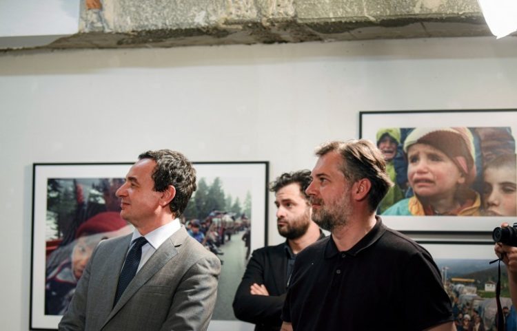 Kurti për ekspozitën e luftës: Thirrje për drejtësi për gjenocidin serb