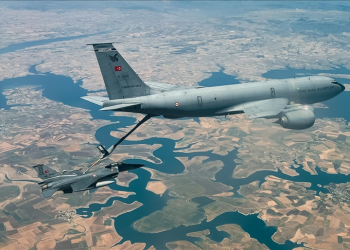 Skuadroni turk i furnizimit me karburant rrit fuqinë ajrore të NATO-s me operacione në lartësi të madhe