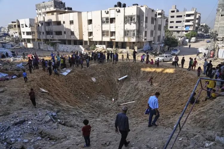 Ushtria izraelite urdhëron evakuim masiv të Gazës, paralajmëron bombardime të reja