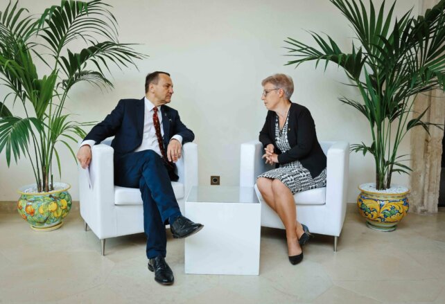 Gërvalla në Ministerialin e Taorminës: Mbështetja e aleatëve si Polonia dhe Malta, thelbësore për rrugën euroatlantike të Kosovës