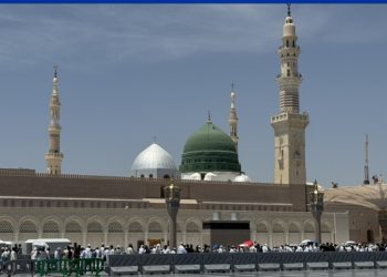 Mijëra haxhinjë falën namazin e xhumasë në Xhaminë e Profetit në Medine