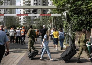 Irani u bën thirrje izraelitëve të “largohen nga Izraeli”