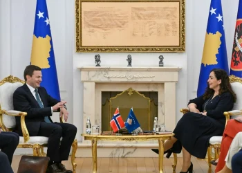 Osmani pret në takim Mathisen, diskutojnë zhvillimet e fundit në Kosovë dhe rajon