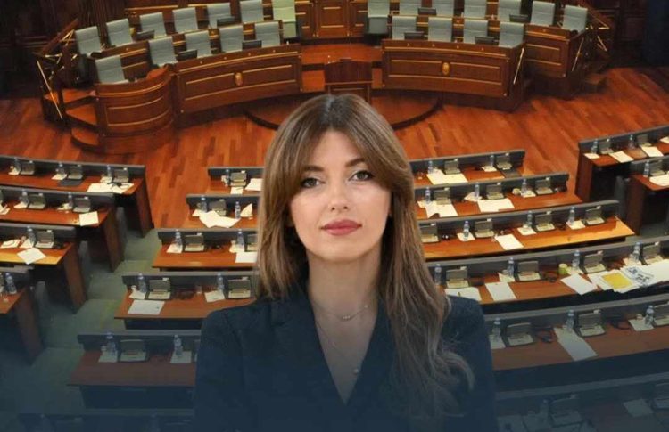 Albulena Haxhiu me dorëheqje duhet të jetë konstruktive për hir te vendit, qytetarëve, institucioneve , LVV-së dhe vetëvetes!