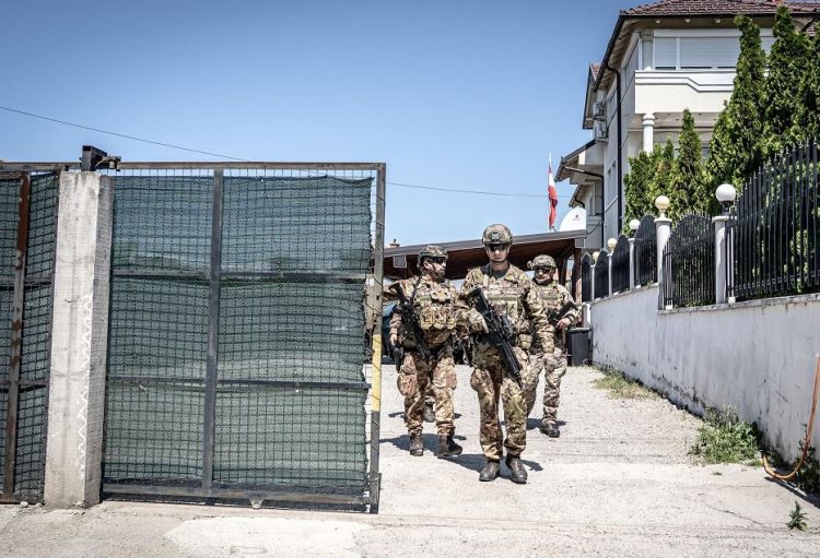 KFOR-i mban trajnime evakuimi në Rahovec