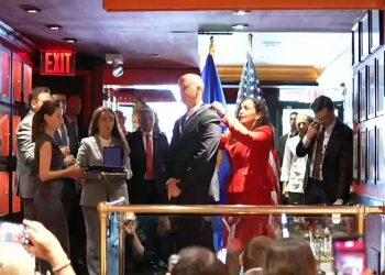 Nis ndarja e medaljeve presidenciale për mërgimtarët në ShBA që kontribuuan për liri dhe pavarësi