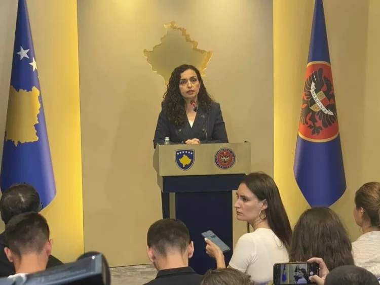 Osmani pas kthimit nga SHBA: Serbia po përgatit destabilizim në kufijtë e Kosovës, informatat i kemi nga institucionet e sigurisë
