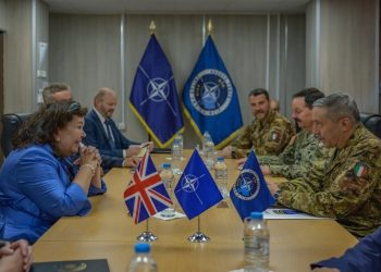 Barduani pret të dërguarën speciale britanike, flasin për sigurinë në vend