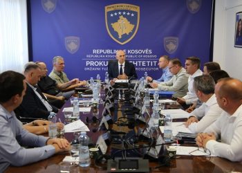 Kelmendi me kryeprokurorët e prokurorive mbajnë takimin e kolegjiumit