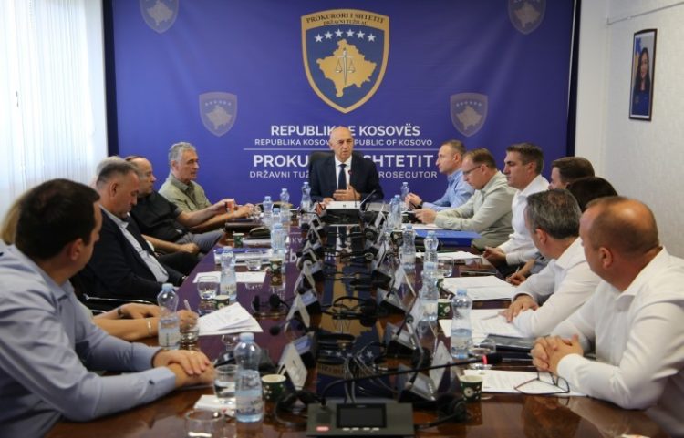 Kelmendi me kryeprokurorët e prokurorive mbajnë takimin e kolegjiumit