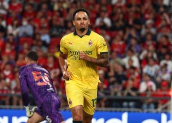 Milani i fortë për Liverpoolin, e mposht 2:4