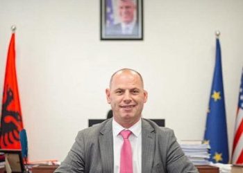 Reagon Lladrovci pas vendimit të PDK-së: Ky është fillimi i fundit politik për bedelët!