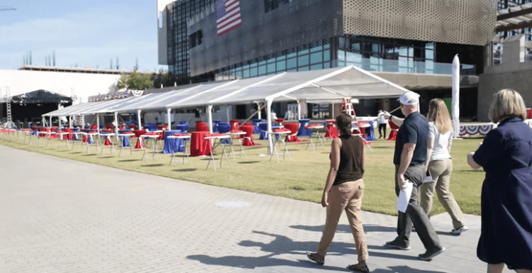 Ambasada amerikane në Prishtinë nis përgatitjet për festën e 249 vjetorit të Pavarësisë (VIDEO)