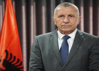 Kamberi bojkoton Parlamentin e Serbisë: Pa barazi s’ka Evropë