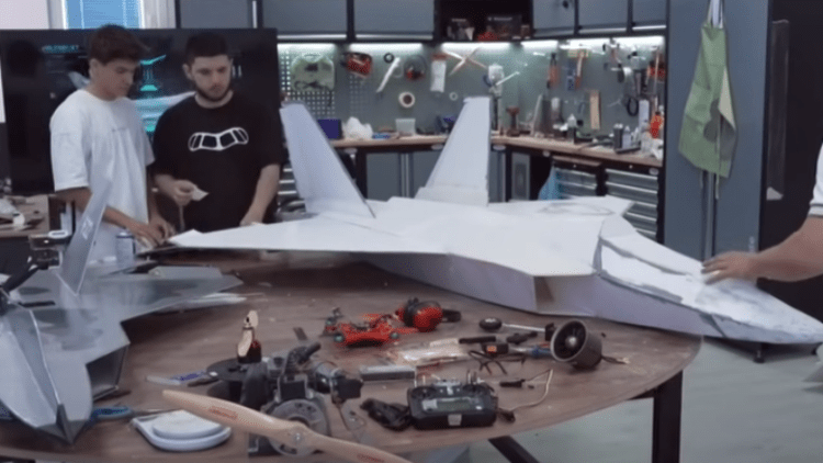 Sokoli – droni “Made in Kosova” që synon t’i bëjë konkurrencë Bayraktarit turk