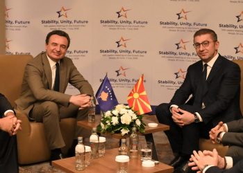 Kurti e Mickoski diskutojnë zbatimin e marrëveshjeve ndërmjet dy qeverive