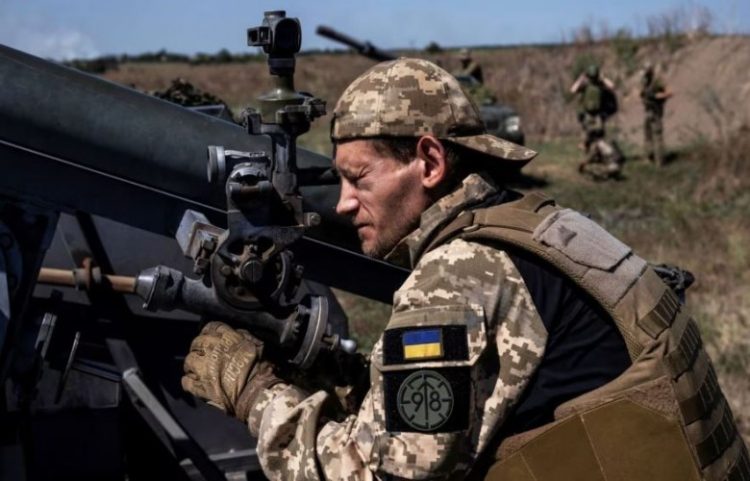 Pas vlerësimit nga Pentagoni, disa armë amerikane s’do t’i dërgohen Ukrainë