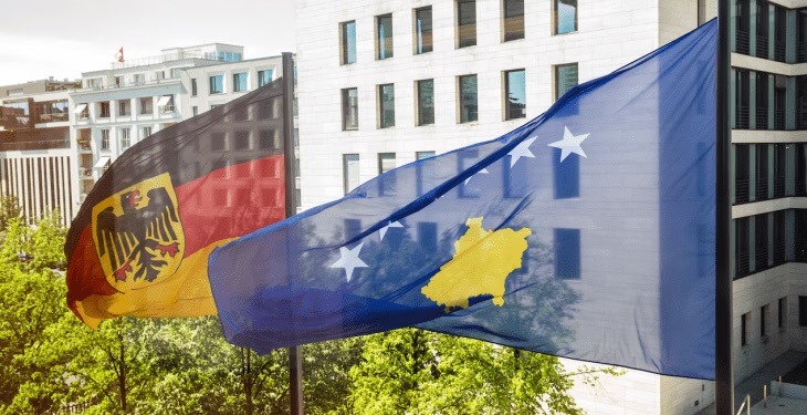 Ambasada Gjermane i reagon Petkoviqit: Vendos rregull në shtëpi, para se ta qortosh Kosovën