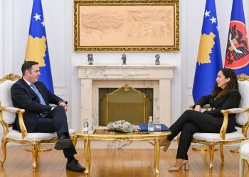 Osmani vazhdon takimet, pret Abdixhikun