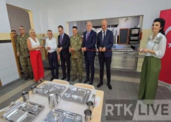 Ushtria turke ndihmon shkollën për personat me nevoja të veçanta në Prizren