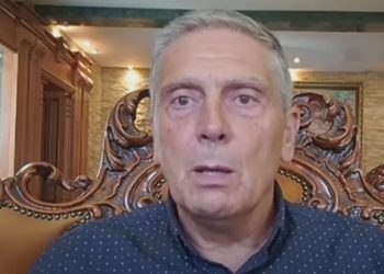 Sandulloviq: Represionet e Vuçiqit në Serbi në stilin e Millosheviqit në Kosovë