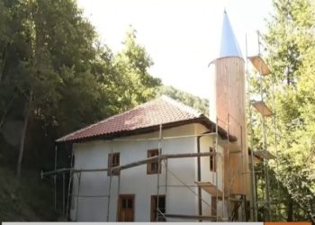 Xhamia e fshatit Meshinë, përfaqëson vlerë të rrallë historike