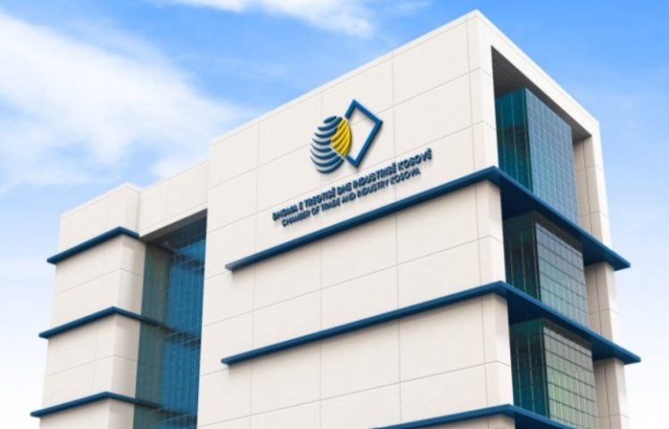 DhTIK kërkon hetim për bllokimin e regjistrimit të automjeteve