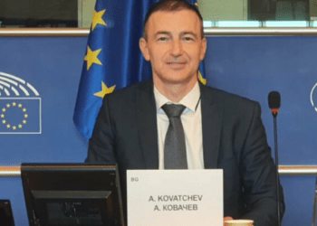 Eurodeputeti: Maqedonia e Veriut e portretizon Bullgarinë si armike