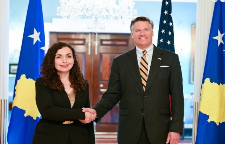 Osmani: Kosova krah për krah me SHBA-të, në përputhje me vizionin e Trumpit