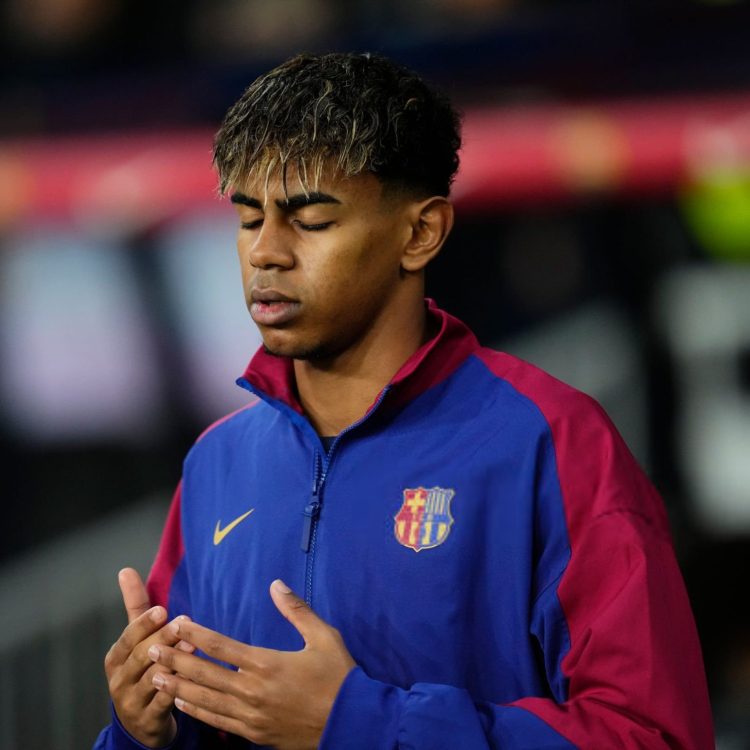 Yamal sot i mbush 18 vjet