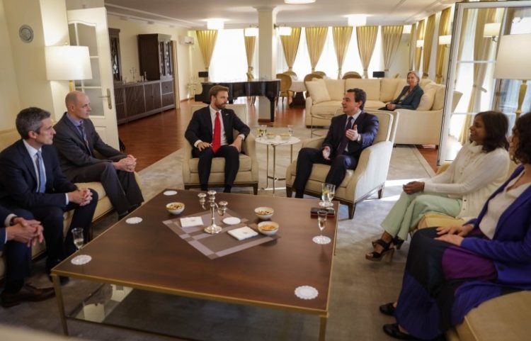 Vizita e Hanrahan në Kosovë, Ambasada amerikane: Takime konstruktive