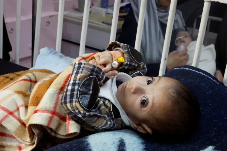 OKB paralajmëron: 1 në 10 fëmijë në Gaza është i kequshqyer