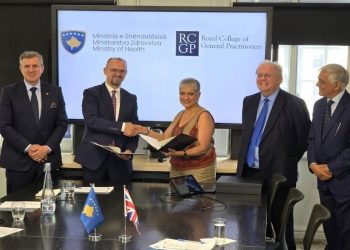 Kosova dhe RCGP me marrëveshje për akreditimin ndërkombëtar në mjekësi