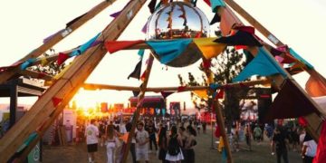 Mediet amerikane: Sunny Hill, më shumë se një festival – një lëvizje që përfaqëson aspiratat e Kosovës