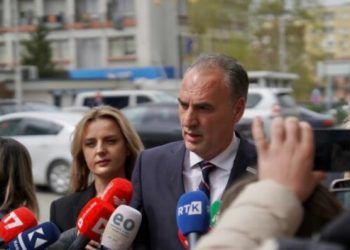 Limaj: Flas pas seancës