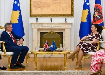 Hargreaves pas takimit me Osmanin: Shteti para interesave partiake