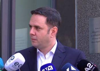 Abdixhiku për Kurtin: Meqë s’po don me formu shumicën, t’i merret e drejta