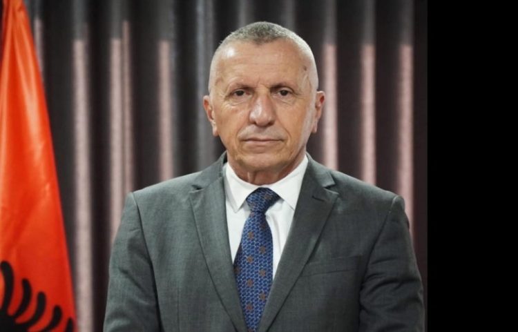 Costa i përgjigjet Kamberit: KE i njoftuar për pasivizimin e adresave