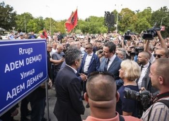Izet Mexhiti kujton Adem Demaçin: “Zëri i ndërgjegjes kombëtare që nuk u lodh kurrë”