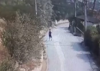 Arrestohet 42-vjeçari në Mitrovicë të Veriut për zjarrvënie, kapet përmes video-incizimeve