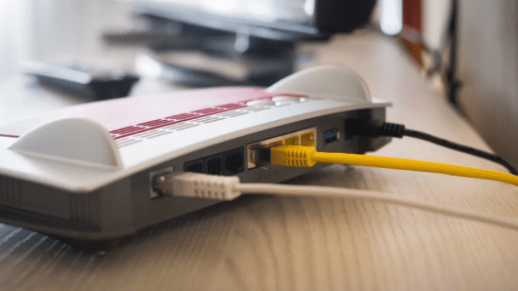 Paisjet që po ju ngadalësojnë Wi-Fi-në në shtëpi – pa e ditur!