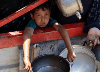 Mjeku amerikan nga spitali i Gazës i bën thirrje të dërguarit të Trumpit: Ejani dhe shihni urinë vetë