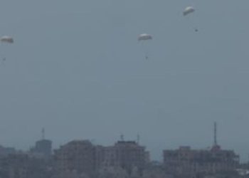 Vazhdon dërgimi i ndihmave nga ajri në Ga*za