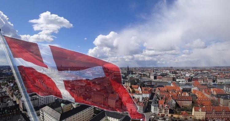 Danimarka sjell shërbimin e detyrueshëm ushtarak për gratë