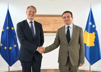 Kurti takoi Shefin e Zyrës së Bashkimit Evropian në Kosovë, Aivo Orav