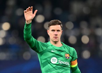 Barça vendos t’ia heq Ter Stegenit statusin e kapitenit